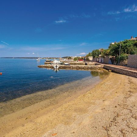Stunning Apartment In Barbat-Rab With Wifi Barbat na Rabu Zewnętrze zdjęcie